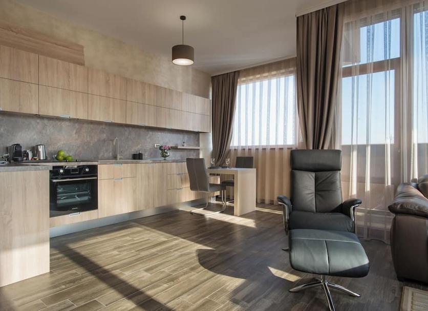 Kitchen Photo