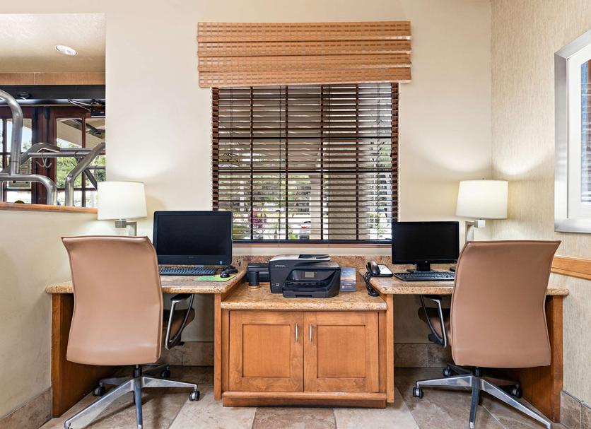 Business center Photo