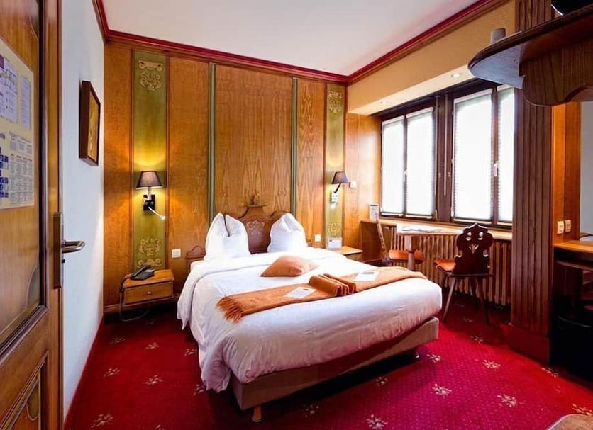 Bedroom Photo