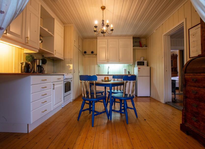 Kitchen Photo