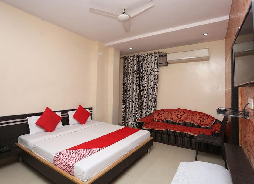 Bedroom Photo