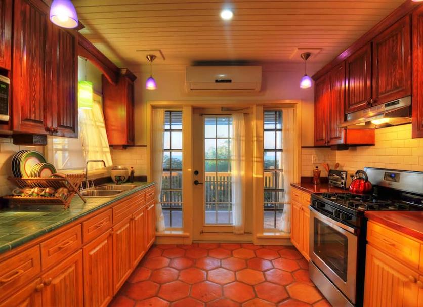 Kitchen Photo