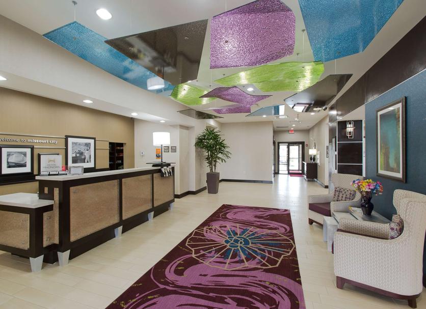Front desk Photo
