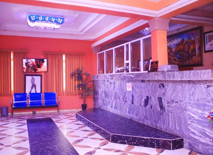 Front desk Photo