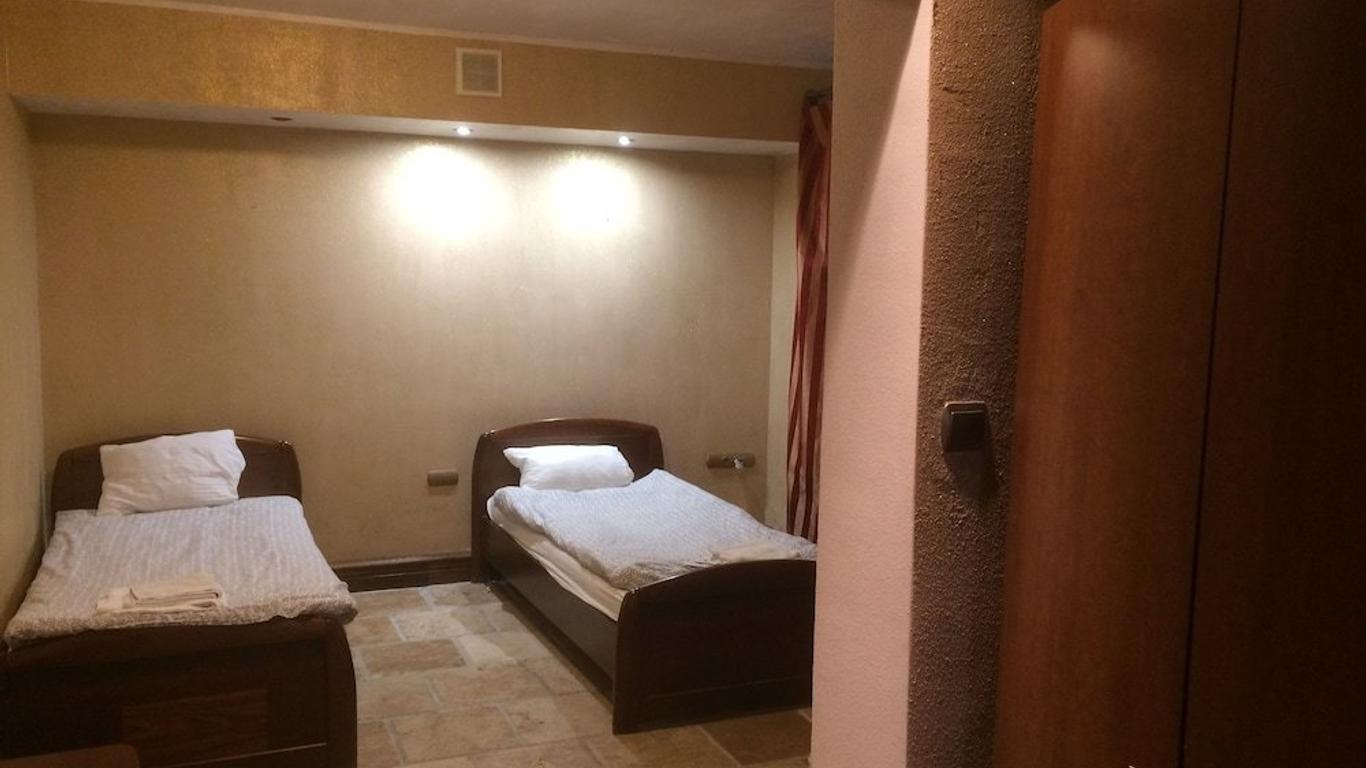 Privet Room with bathrom 150m from the beach