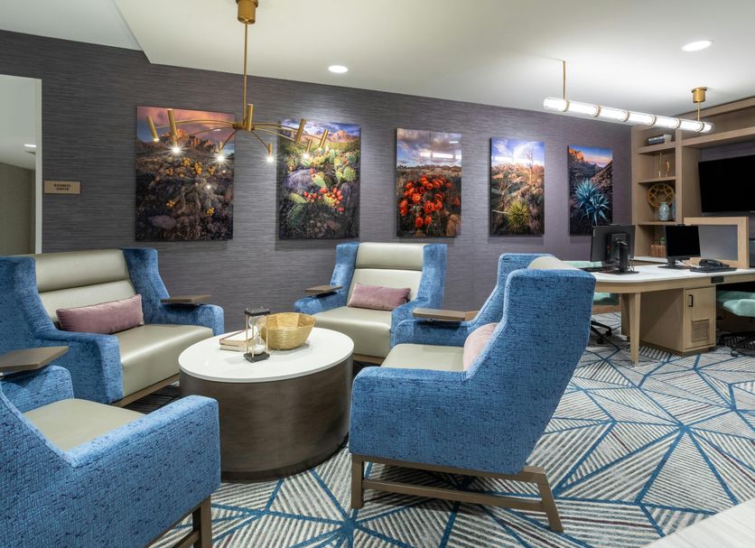 Lounge Photo