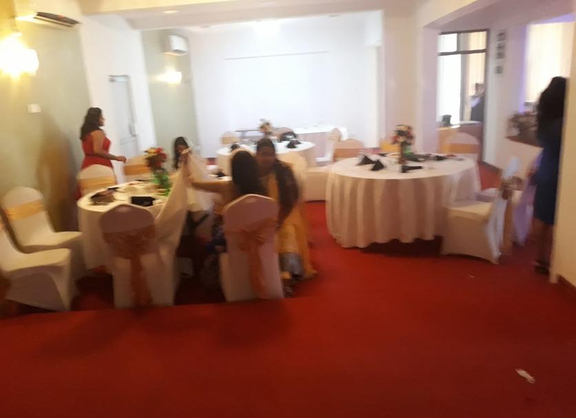 Banquet hall Photo