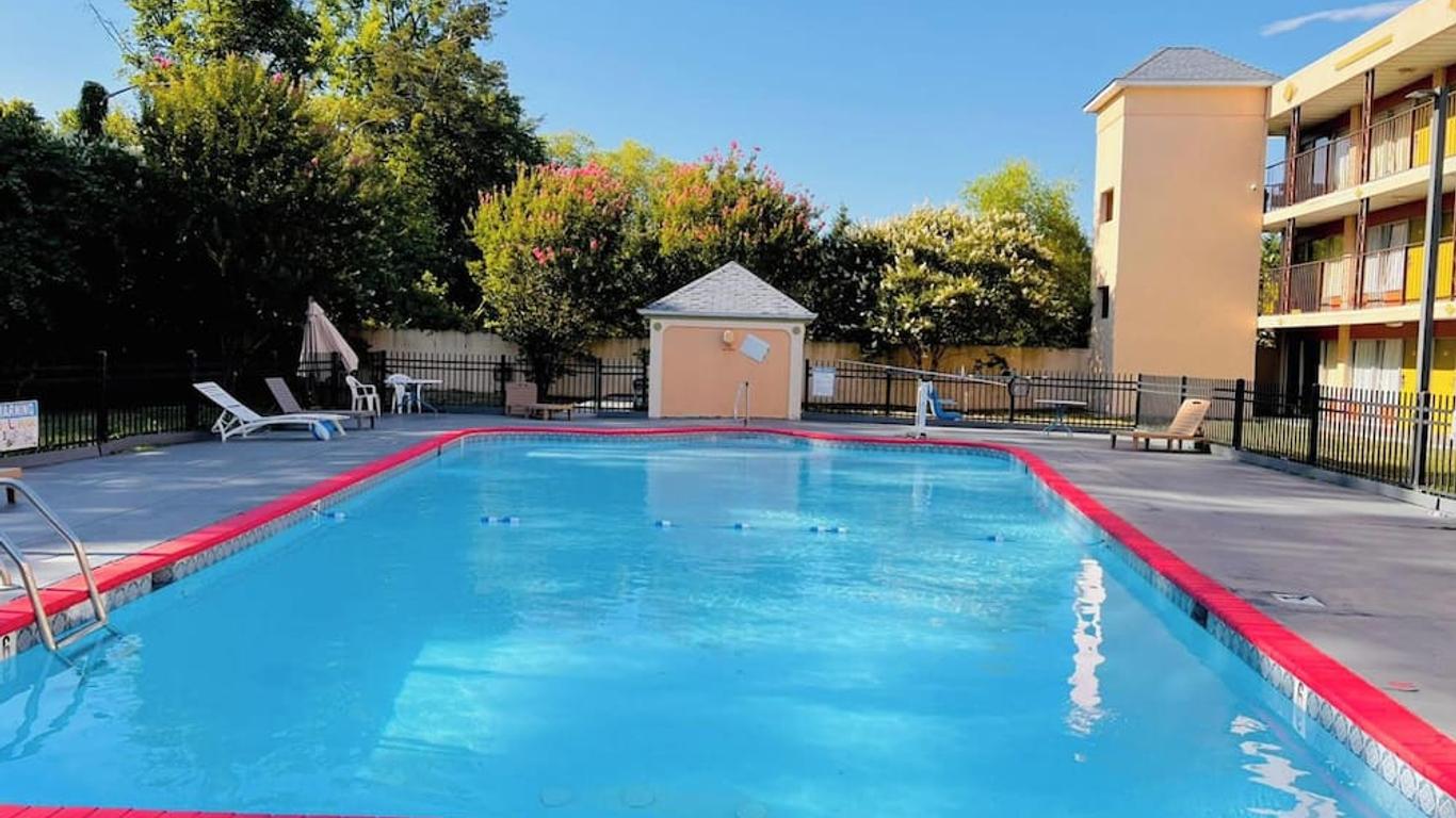Ashland Studio Inn Richmond North near Kings Dominion -Listing Partner