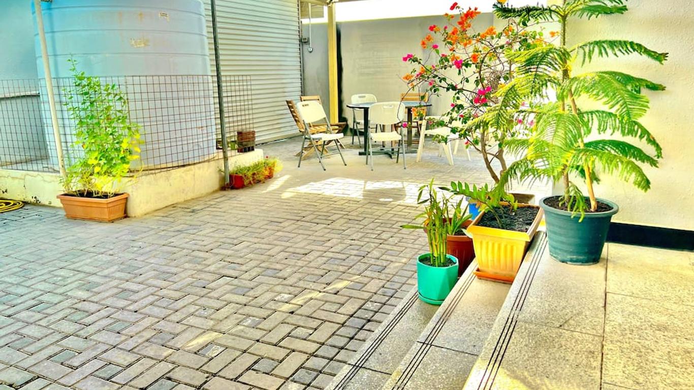 Home Stay Hostel