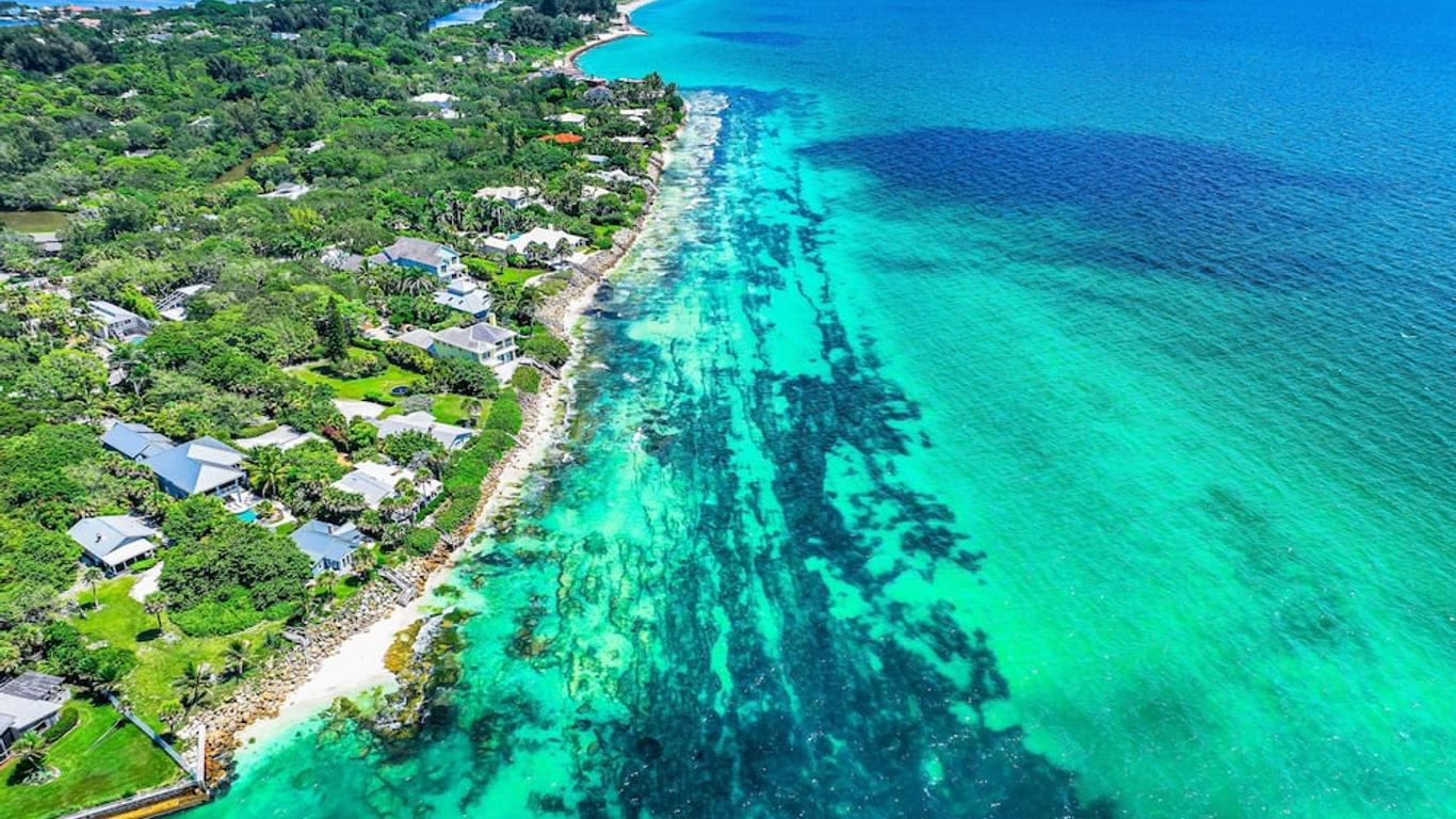 Bianco Sands by Beachside Management