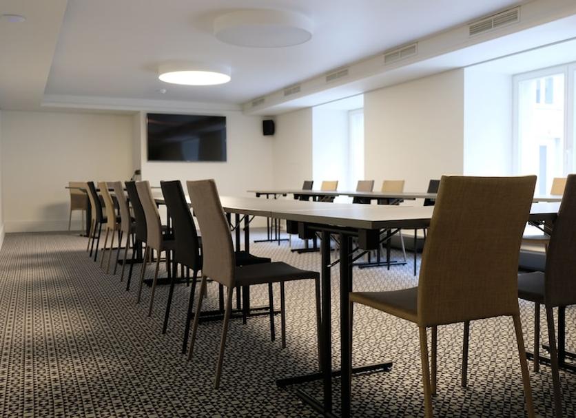 Conference room Photo