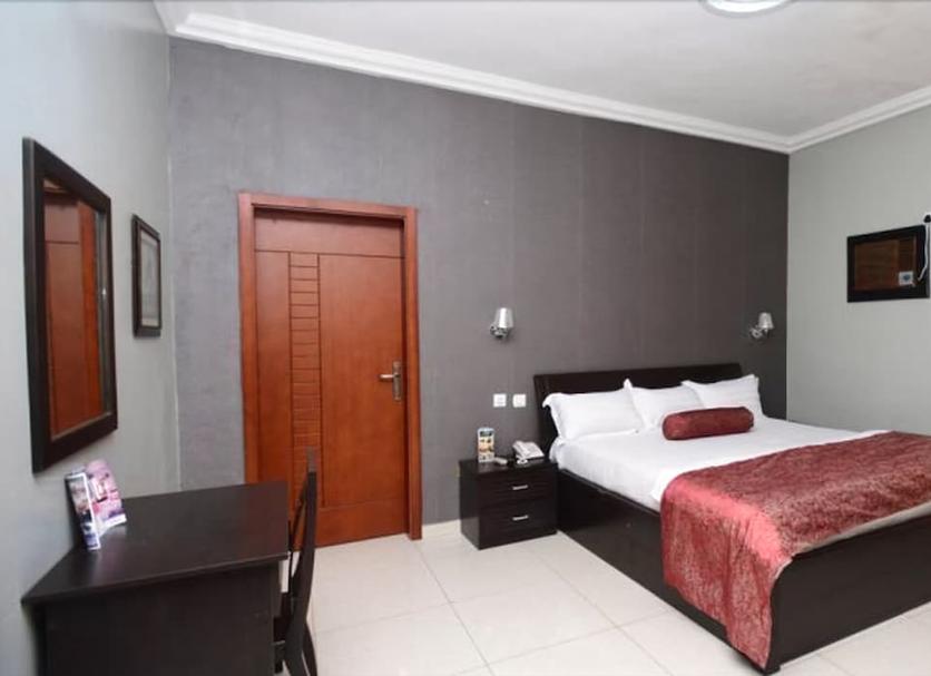 Bedroom Photo