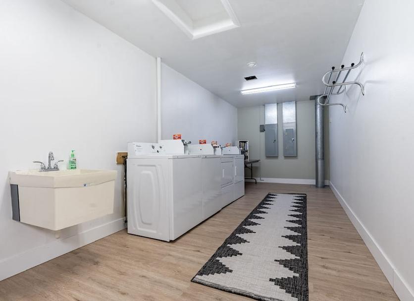 Laundry facility Photo