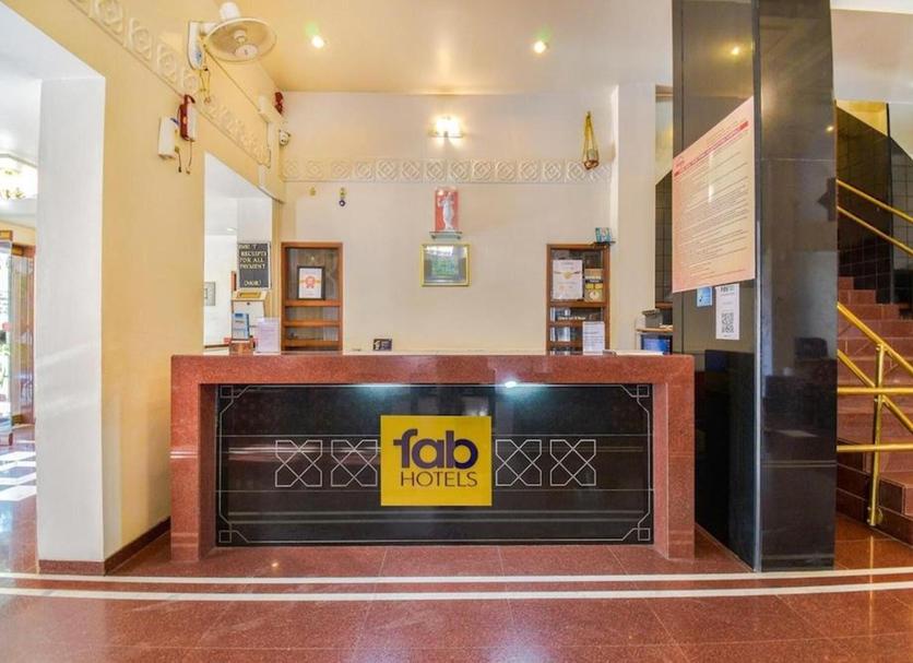 Front desk Photo