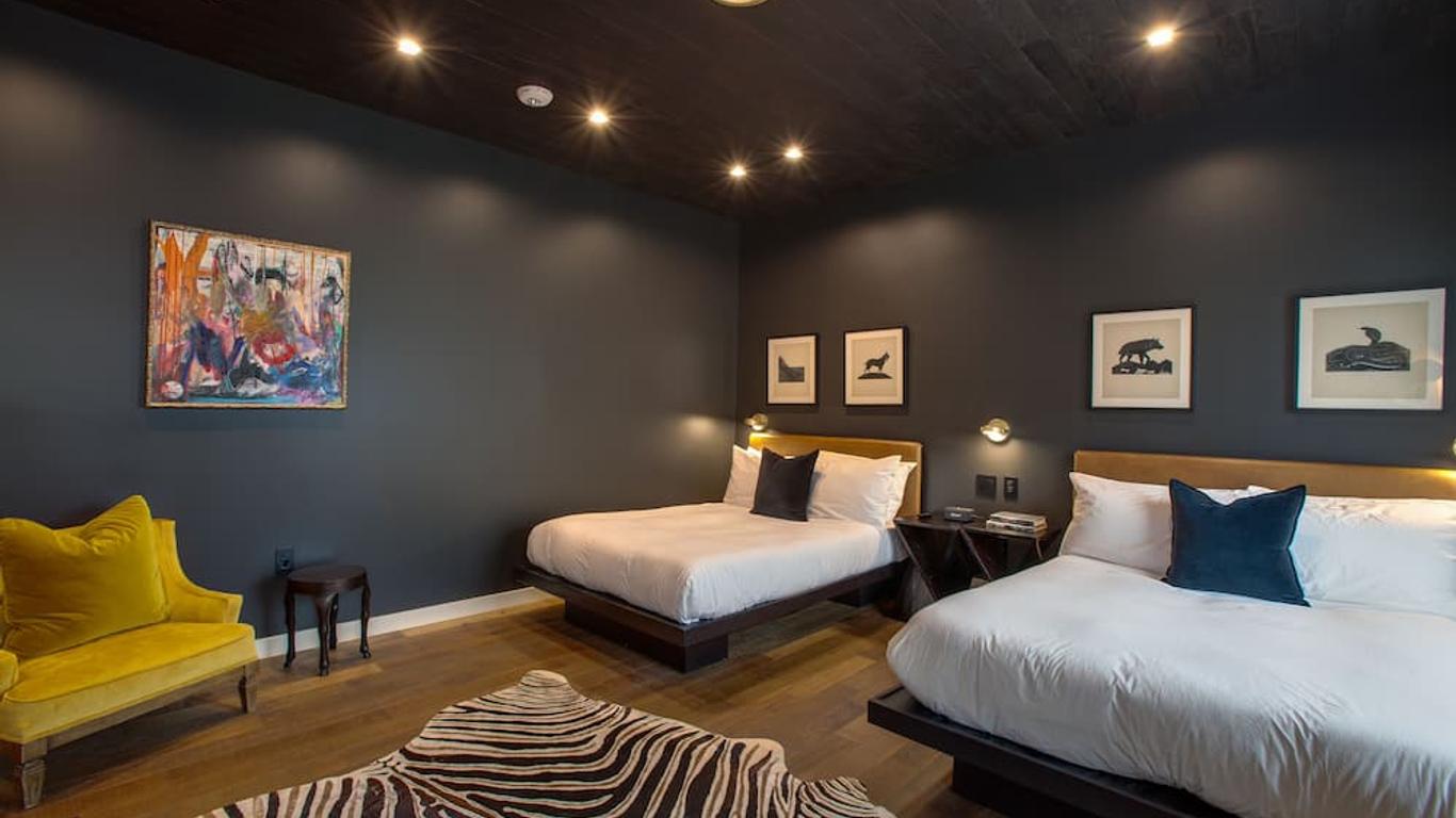 Venice V Hotel