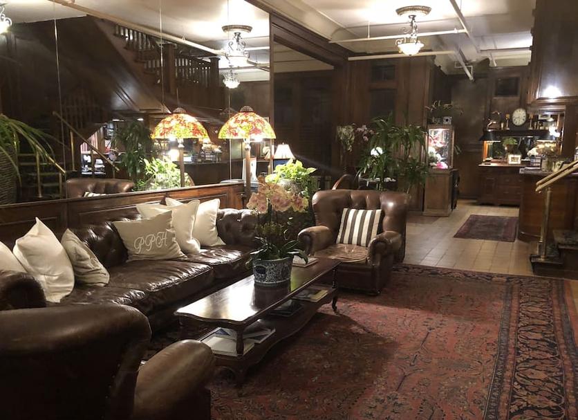 Lobby Photo