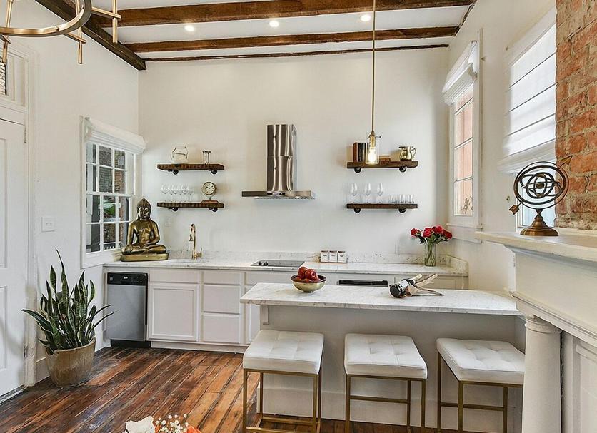 Kitchen Photo