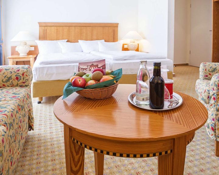 Hotel Domicil Berlin By Golden Tulip 63 Berlin Hotel Deals Reviews Kayak