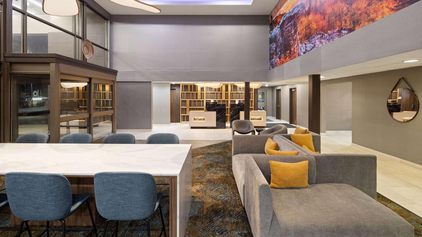 La Quinta Inn & Suites by Wyndham Yakima Downtown