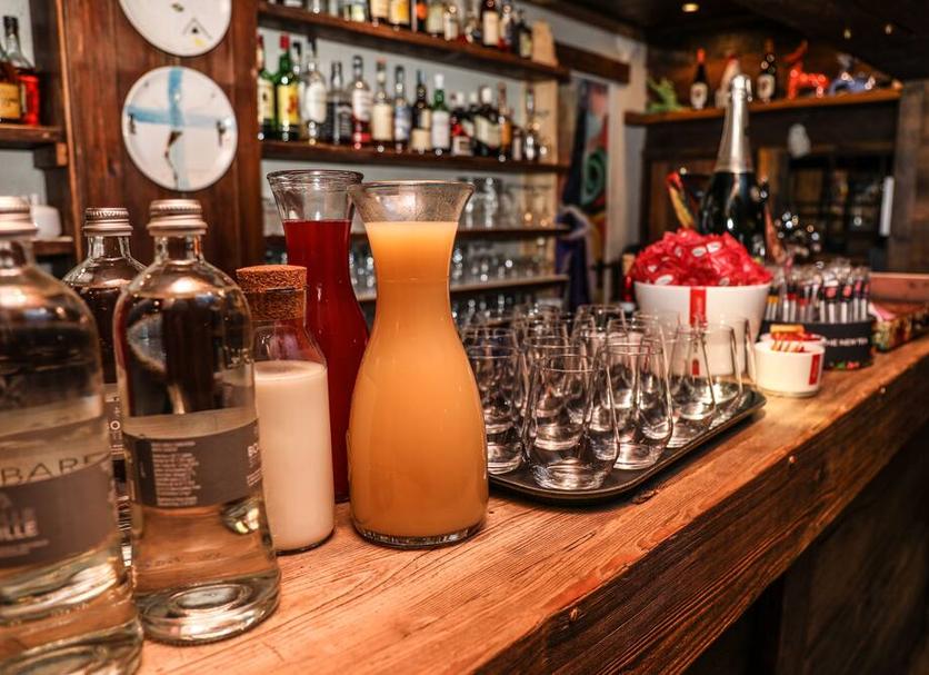 Bar Photo