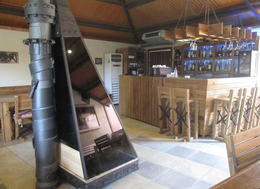 Bar Photo