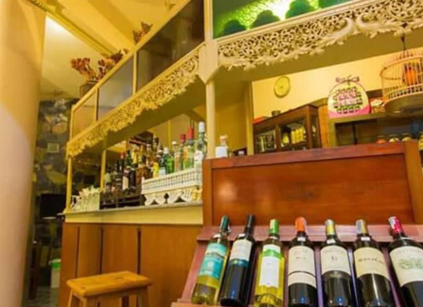 Bar Photo