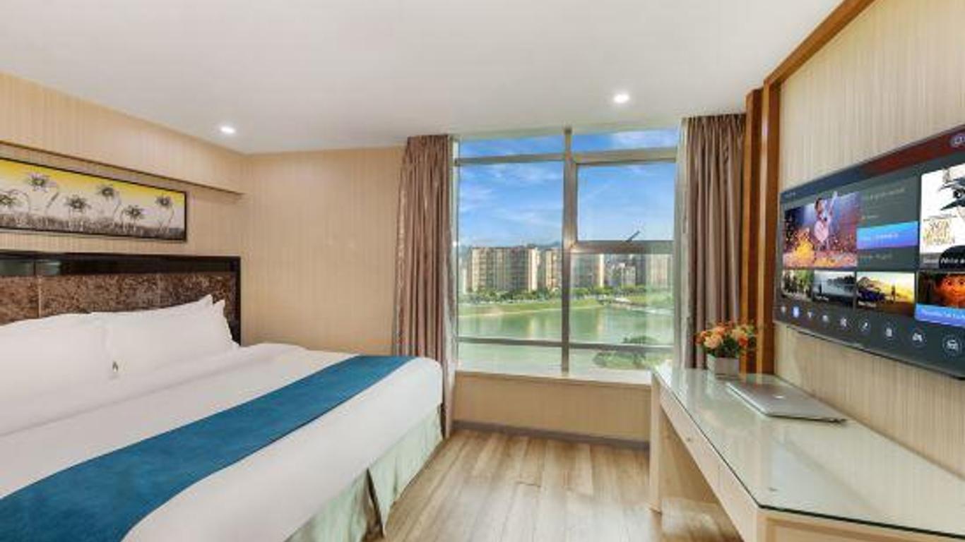 Riverview Hotel