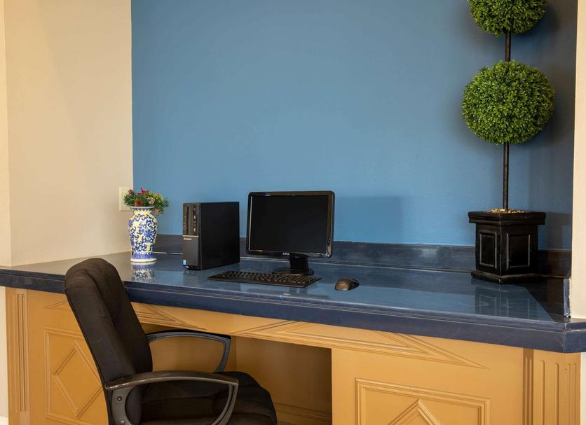 Business center Photo
