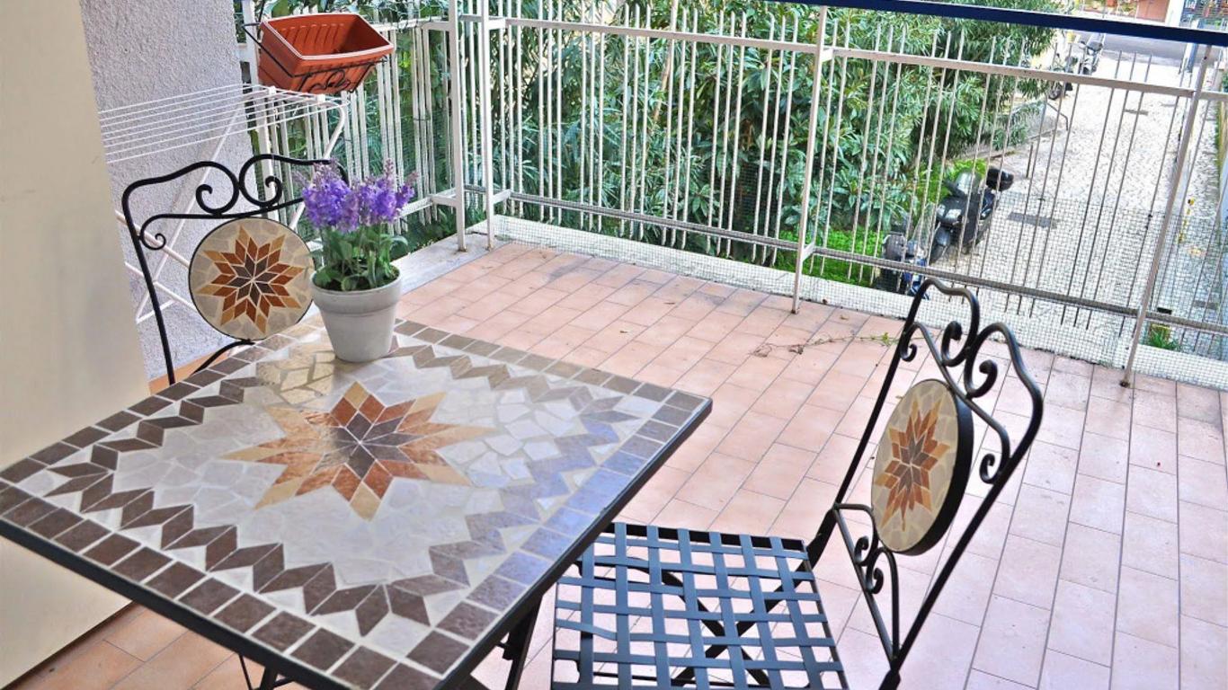 Aurelia 429 Fine Town House