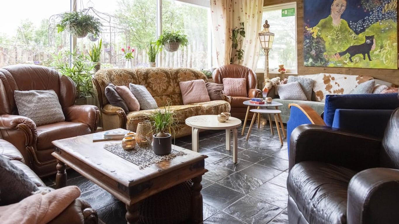 Private and peaceful one bedroom apartments