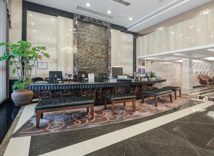 Front desk Photo
