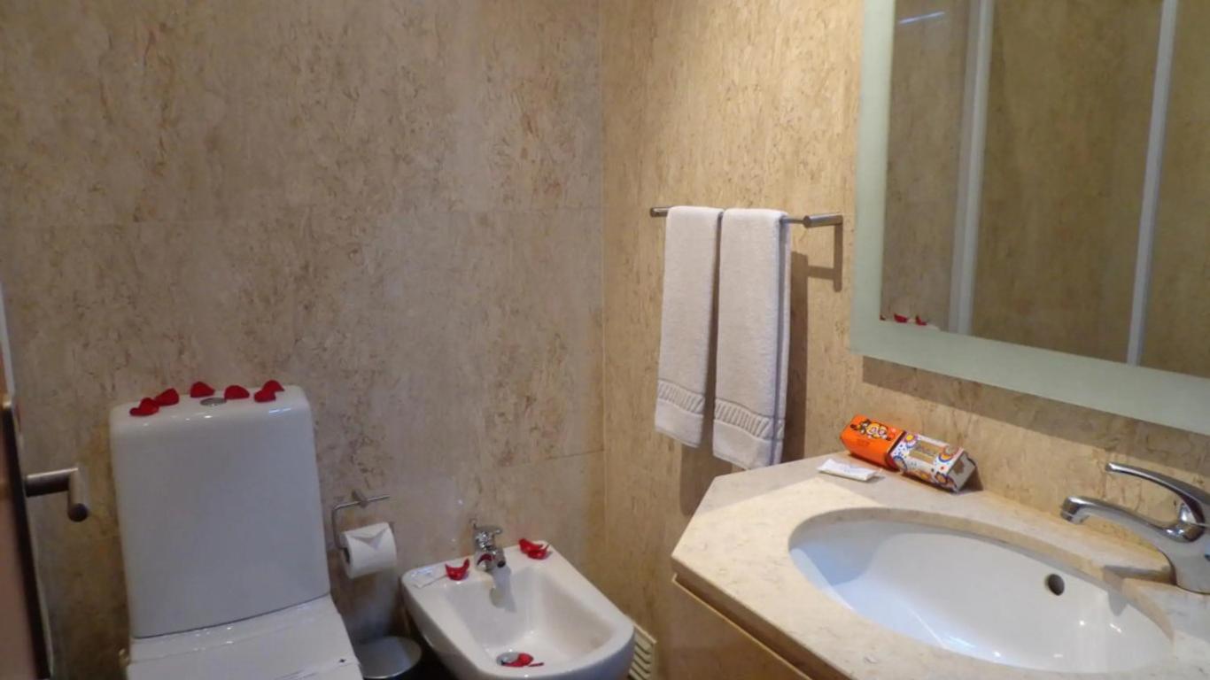 Hotel Quasar