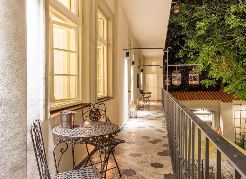 Balcony Photo