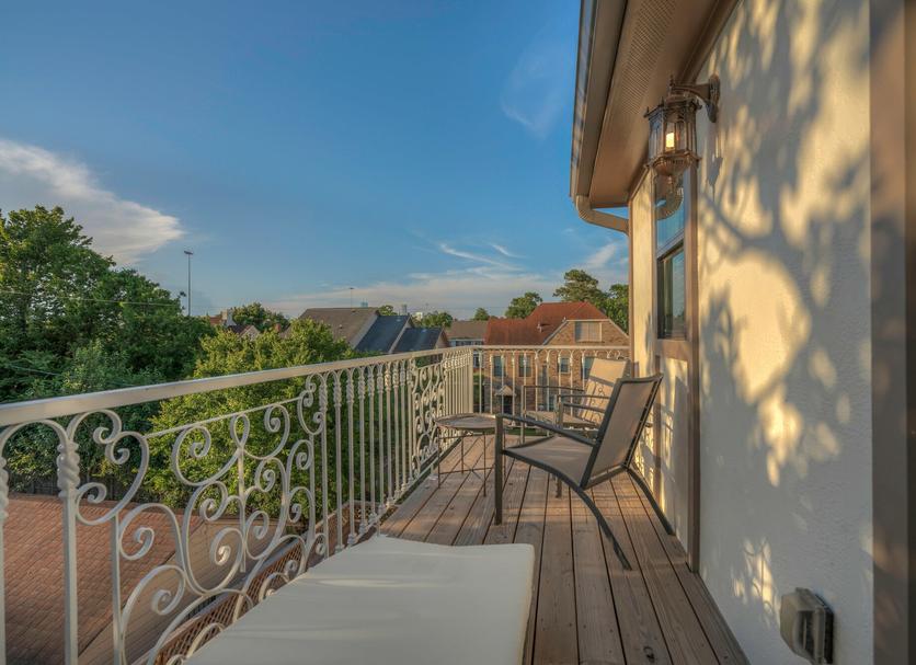 Balcony Photo