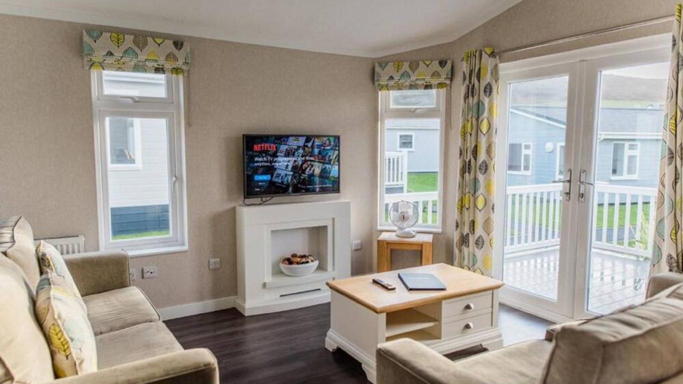 Croyde Bay Hotel or Self Catering