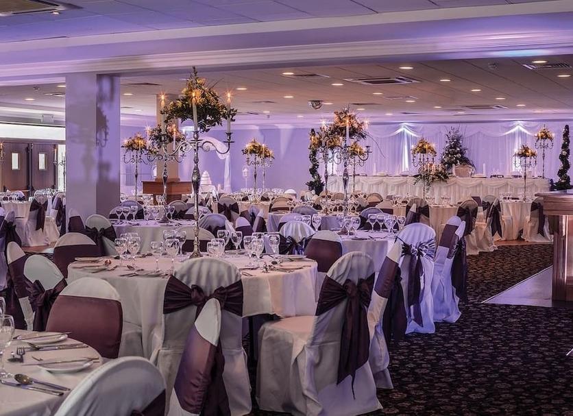 Banquet hall Photo
