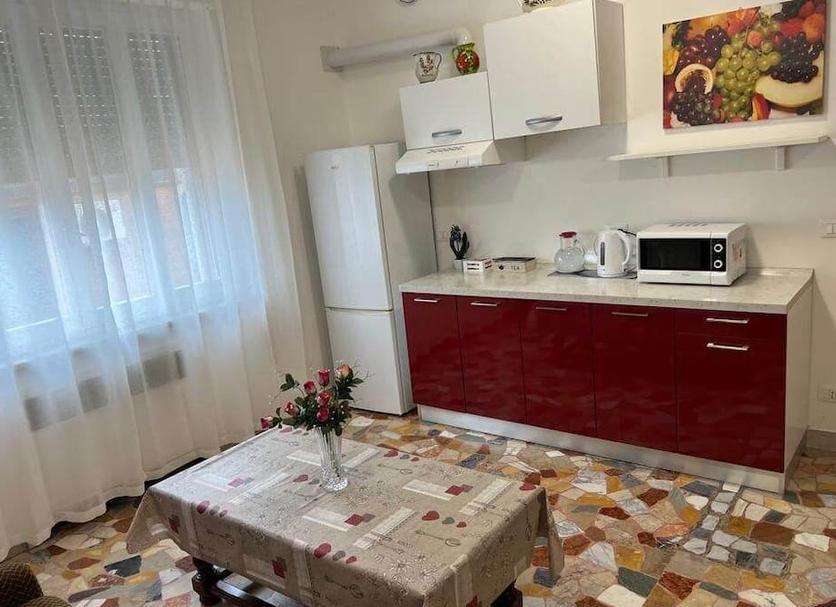 Kitchen Photo