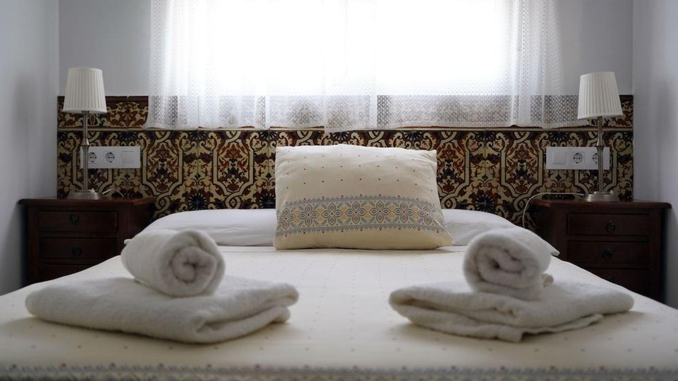 Hostal Trafalgar