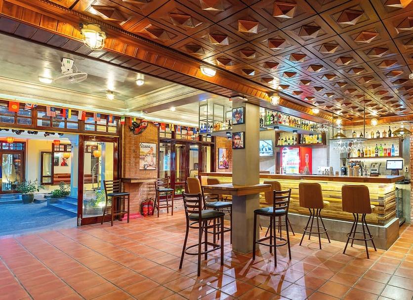 Bar Photo