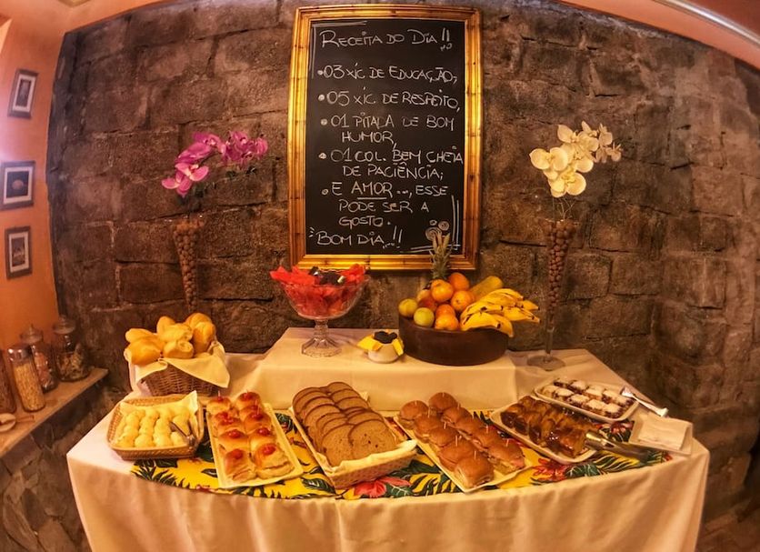 Buffet Photo