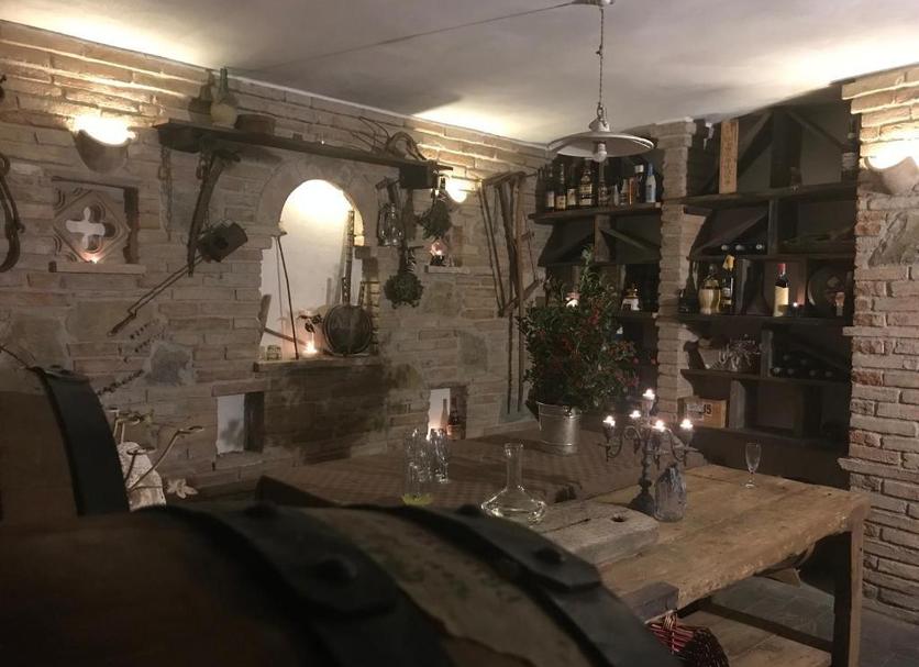 Dining room Photo