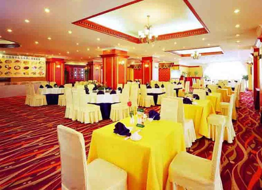 Banquet hall Photo
