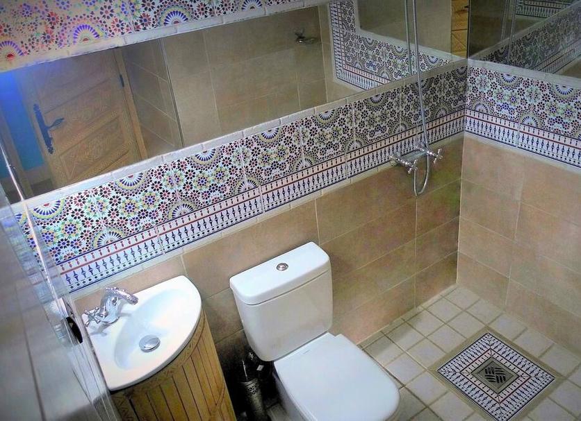 Bathroom Photo