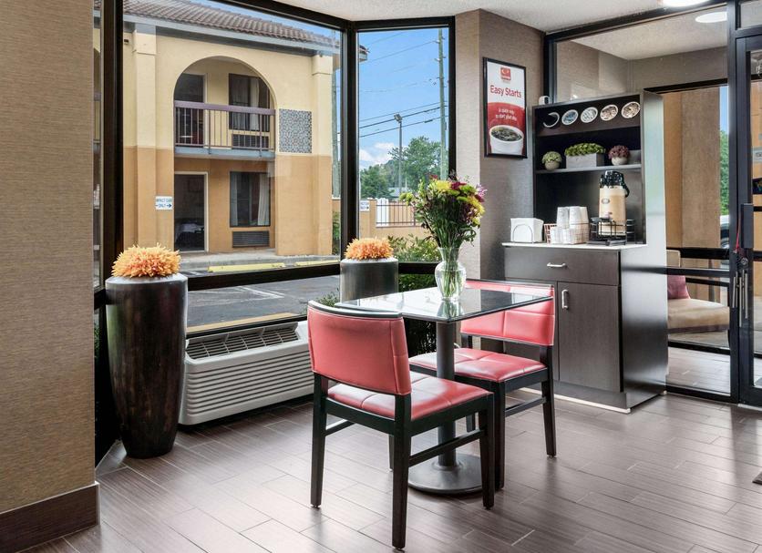 Dining room Photo