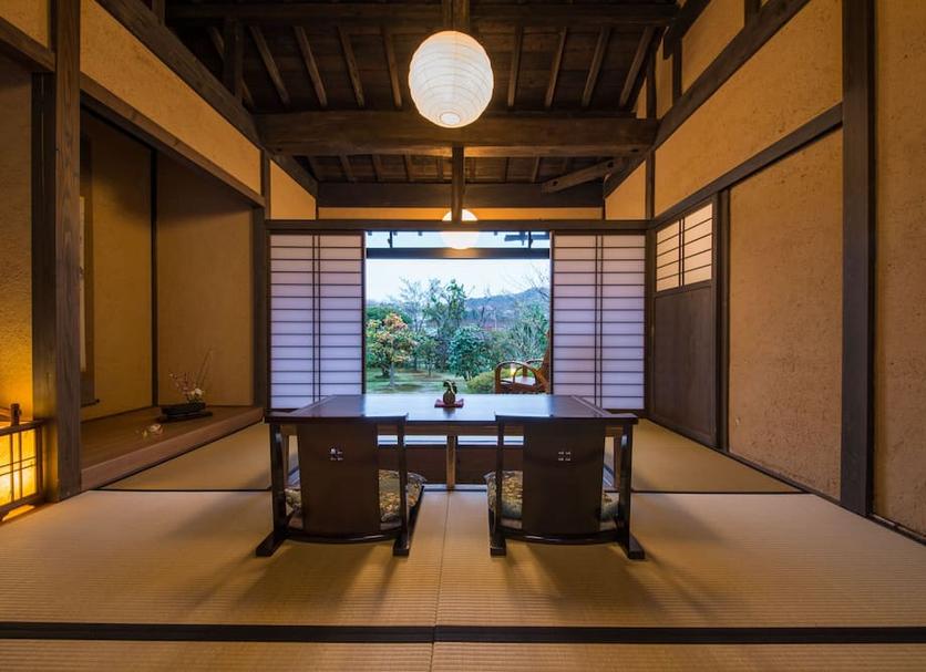 Dining room Photo