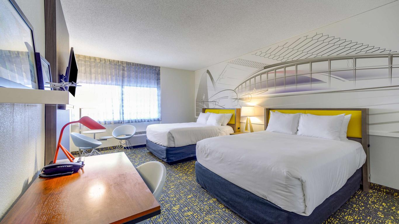 St. Louis Airport Hotel