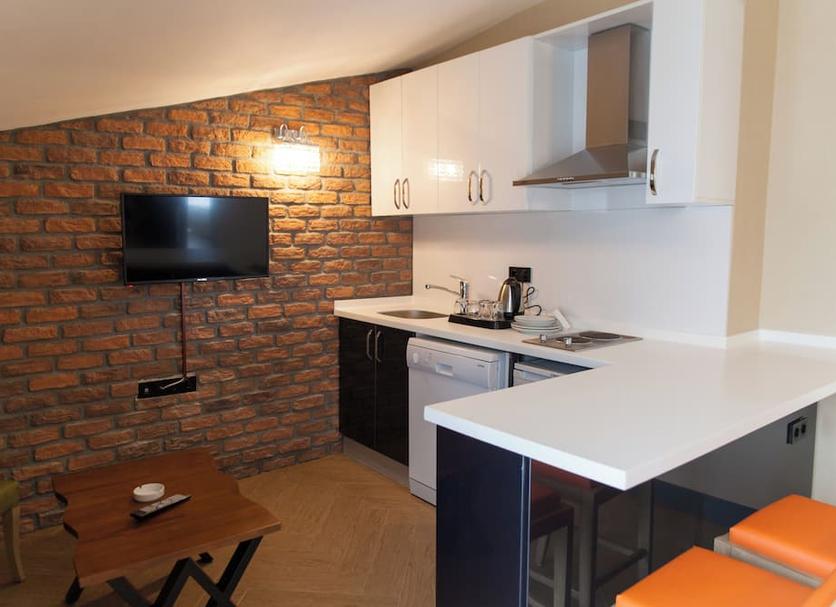 Kitchen Photo