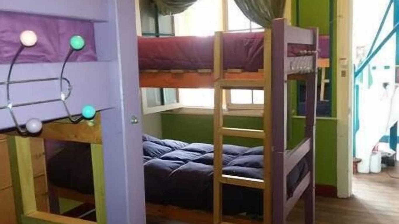 Street Garden Hostel