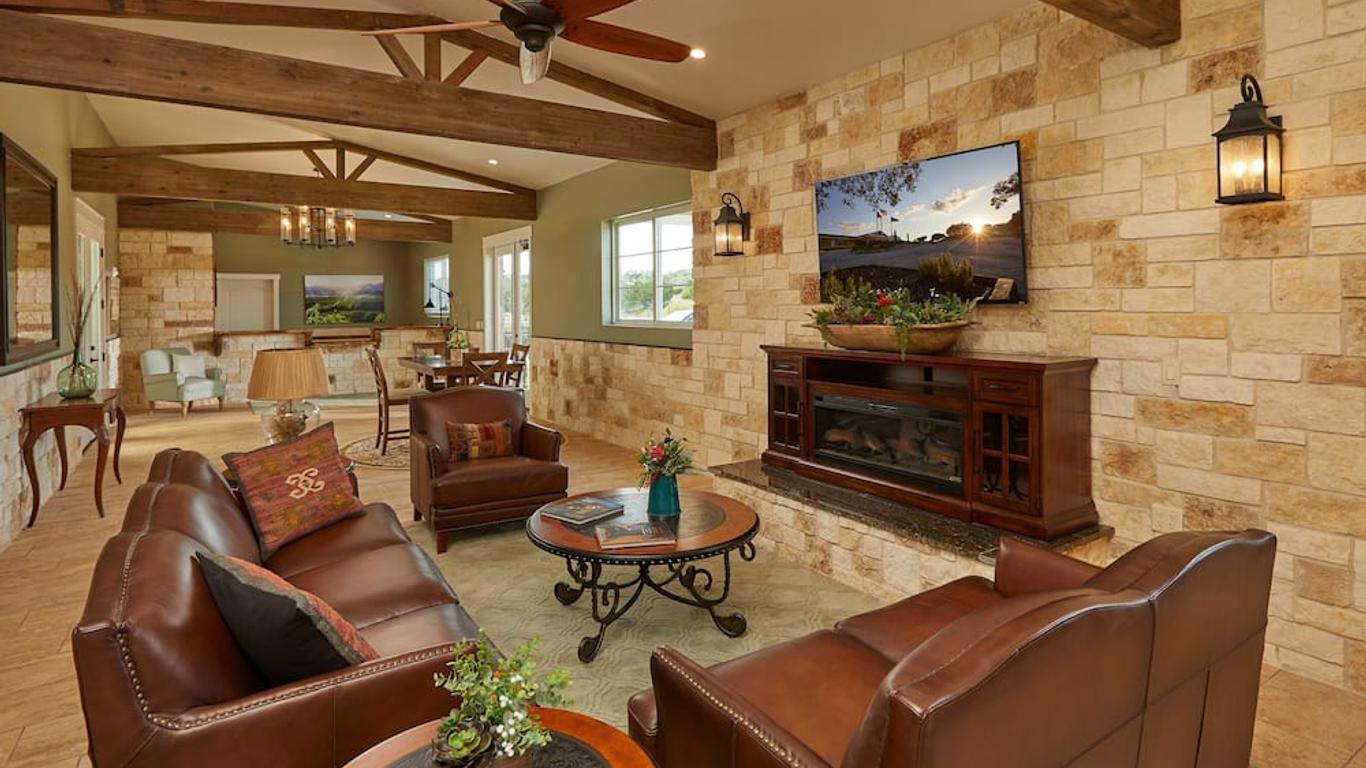 Carter Creek Winery Resort & Spa