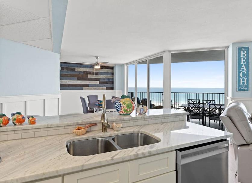 Kitchen Photo